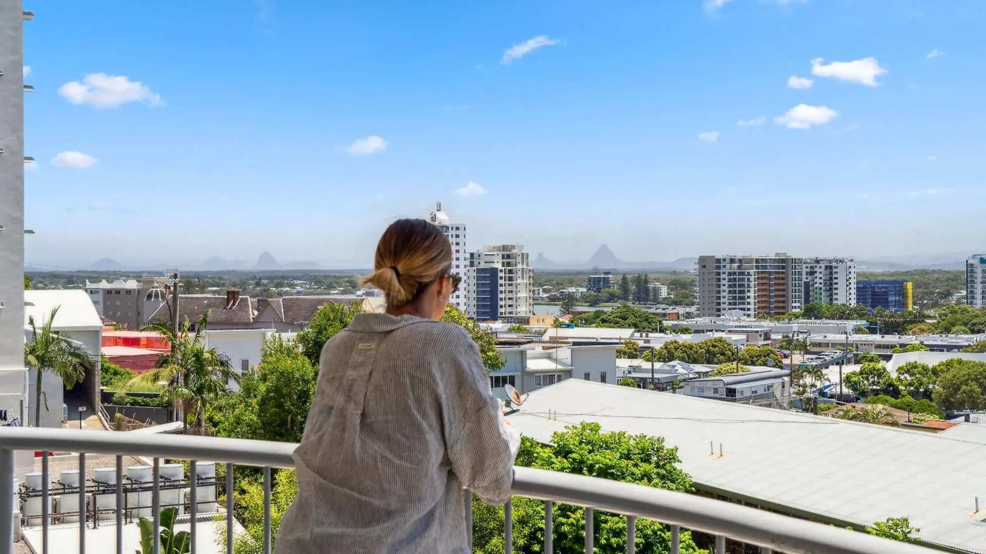 Windsong Caloundra Sunsets Sea Breezes And Style Apartment