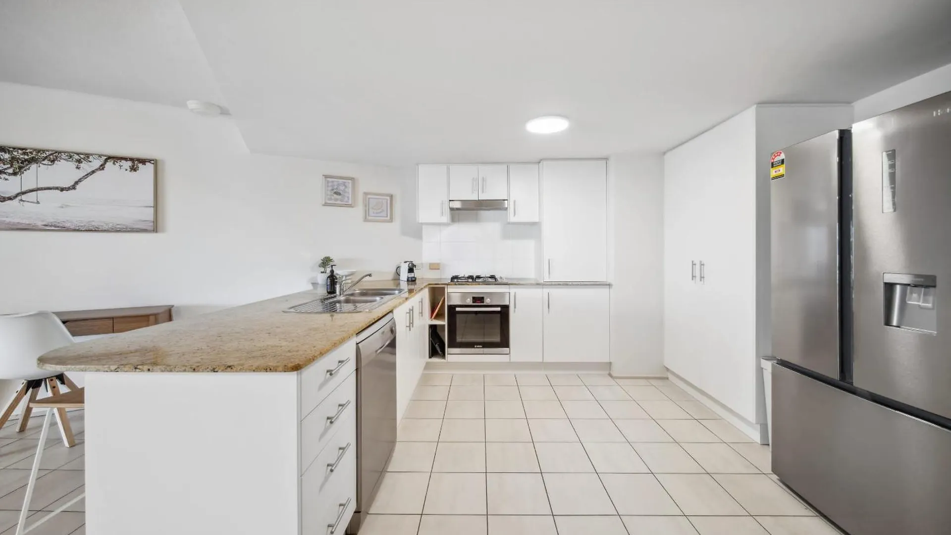 Windsong Caloundra Sunsets Sea Breezes And Style Apartment