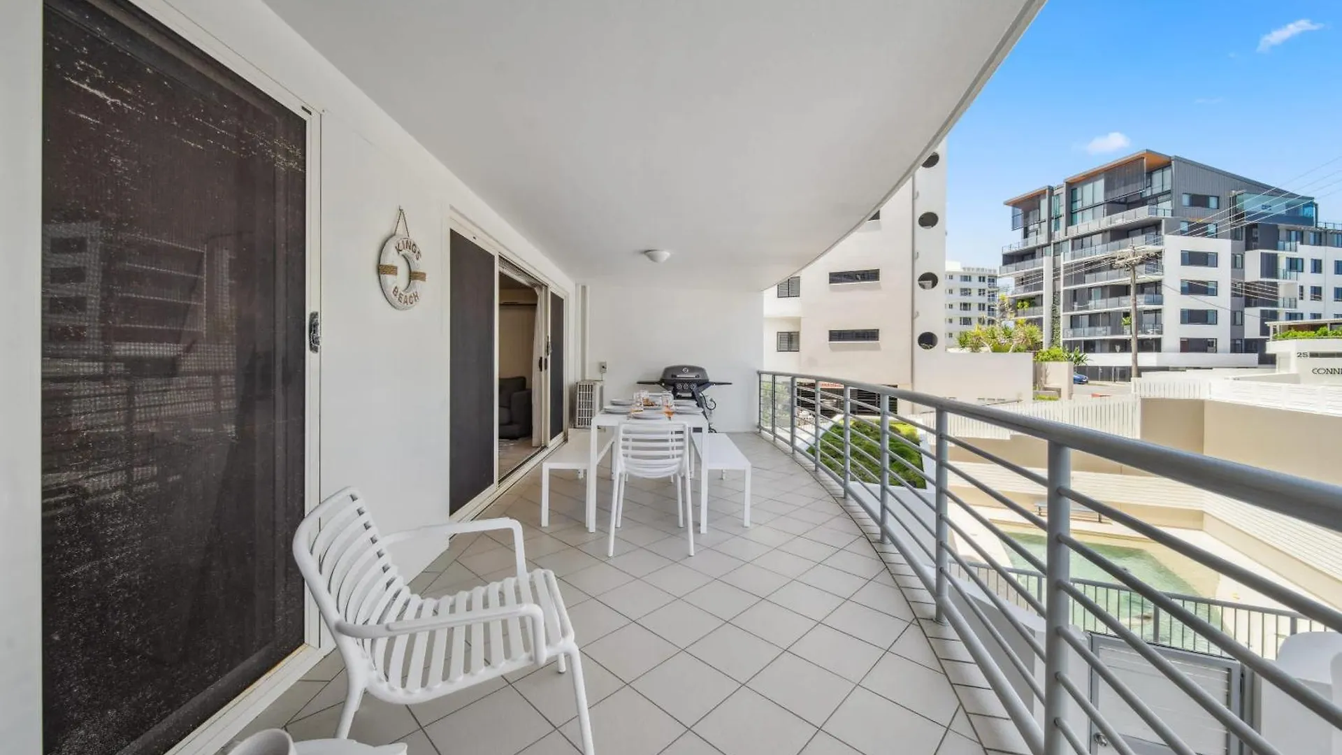 Windsong Caloundra Sunsets Sea Breezes And Style Apartment
